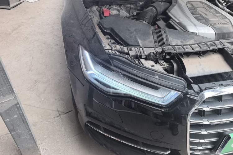 Used Audi A6L 2018 30th Anniversary Edition 45 TFSI quattro Sport model Right Front Headlight