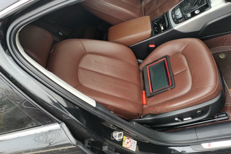Used Audi A6L 2018 30th Anniversary Edition 35 TFSI Fashion Model Right Front Seat