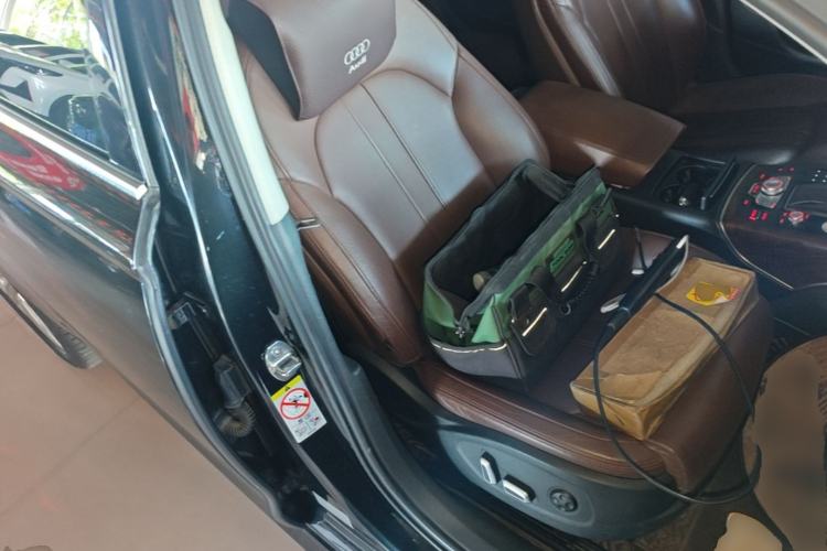Used Audi A6L 2018 30th Anniversary Edition 45 TFSI quattro Luxury Model Right Front Seat