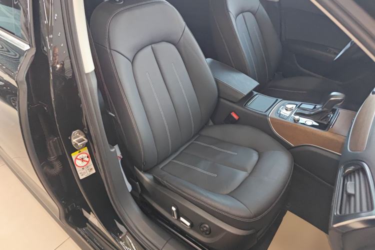 Used Audi A6L 2018 30th Anniversary Edition 30 FSI Style Model Right Front Seat