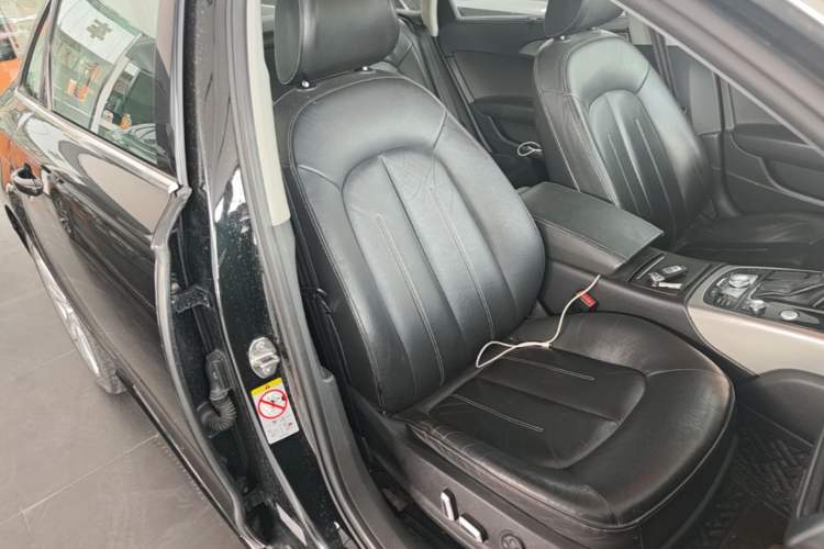 Used Audi A6L 2018 30th Anniversary Edition TFSI Trendy Model Right Front Seat