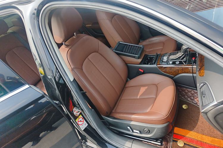 Used Audi A6L 2018 30th Anniversary Edition TFSI Trendy Model Right Front Seat