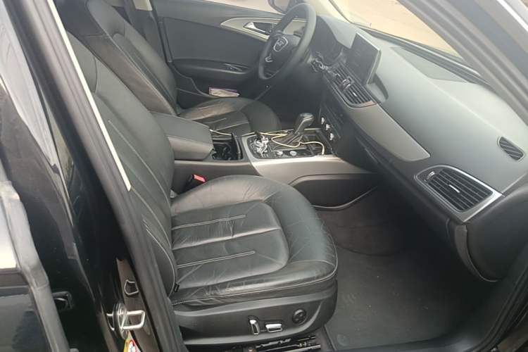 Used Audi A6L 2018 35 TFSI Collector's Edition Right Front Seat