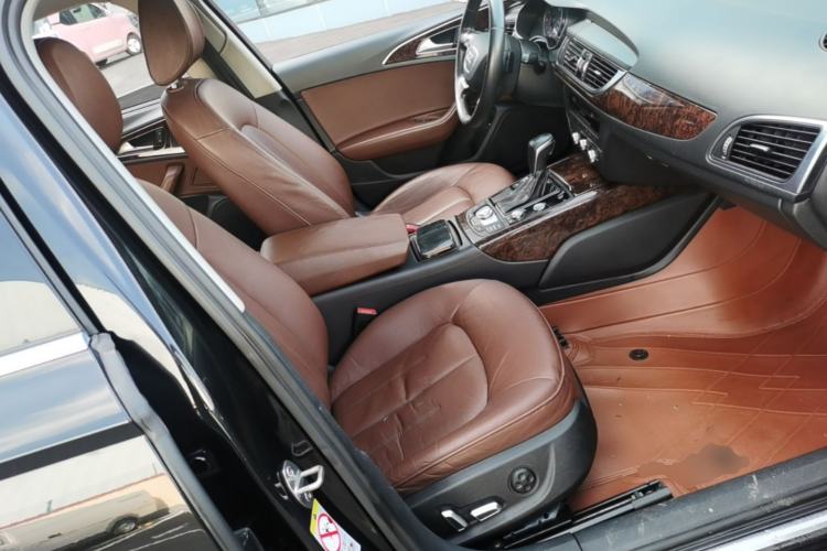 Used Audi A6L 2018 30th Anniversary Edition 35 TFSI Fashion Model Right Front Seat
