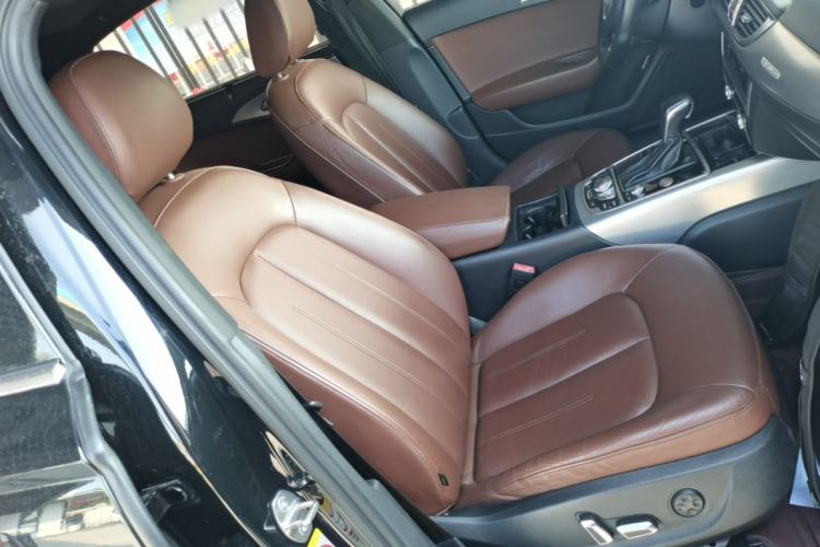 Used Audi A6L 2018 30th Anniversary Edition 45 TFSI quattro Sport model Right Front Seat