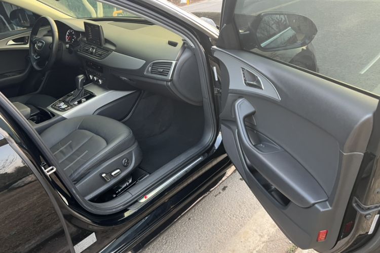 Used Audi A6L 2018 30th Anniversary Edition 35 TFSI Fashion Model Right Front Seat