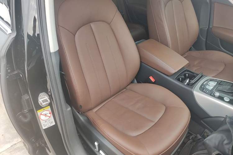 Used Audi A6L 2018 35 TFSI Collector's Edition Right Front Seat
