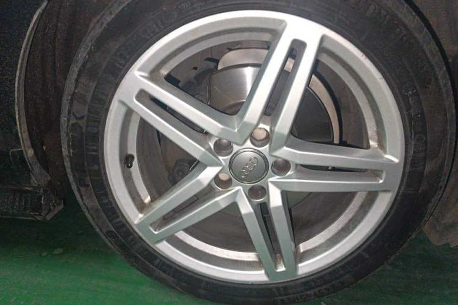Used Audi A6L 2018 30th Anniversary Edition 30 FSI Style Model Right Front Wheel Hub