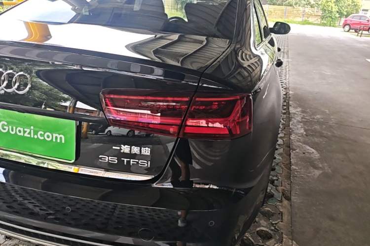 Used Audi A6L 2018 35 TFSI Collector's Edition Right Rear Taillight