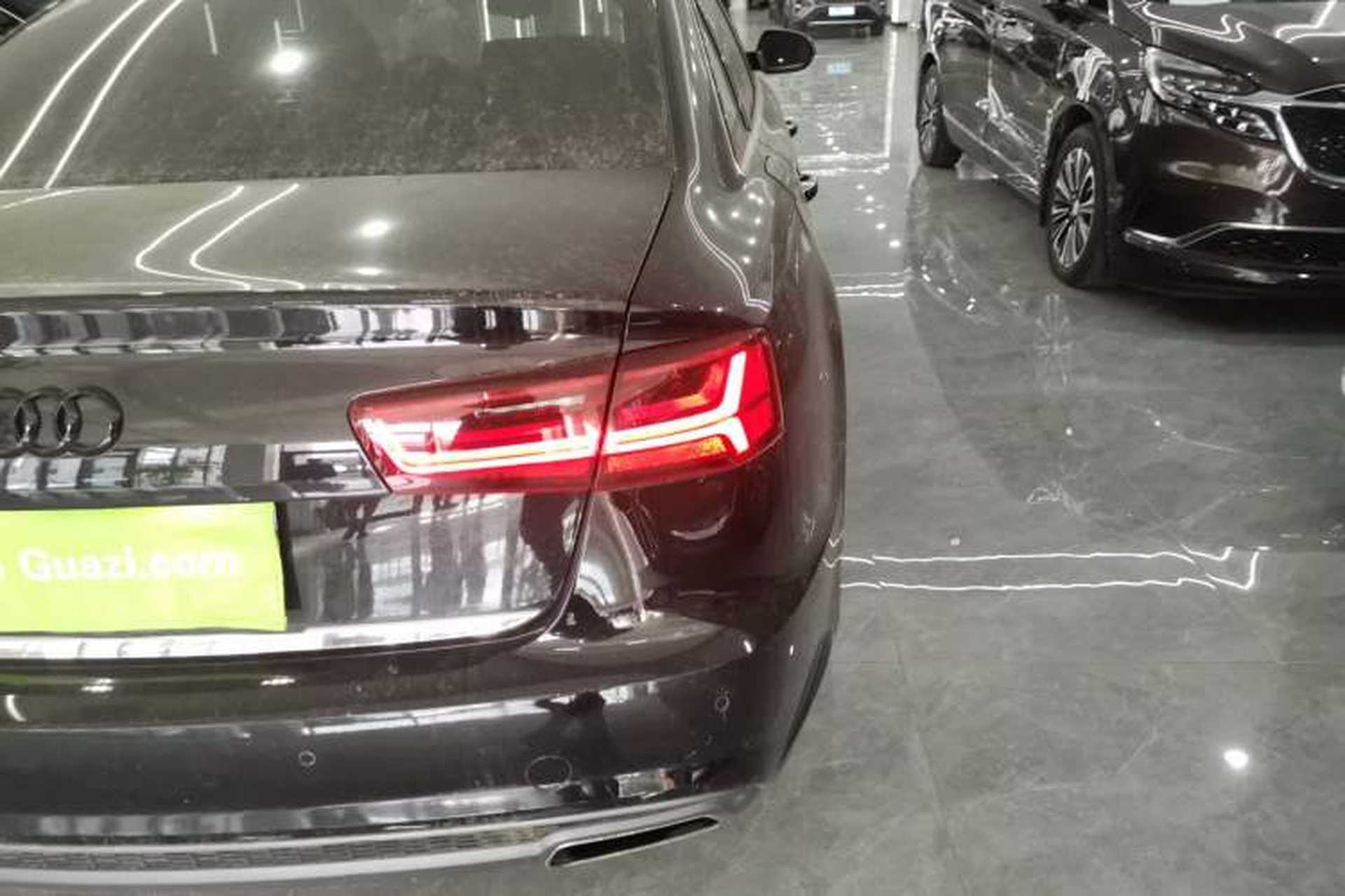 Used Audi A6L 2018 30th Anniversary Edition 45 TFSI quattro Sport model Right Rear Taillight