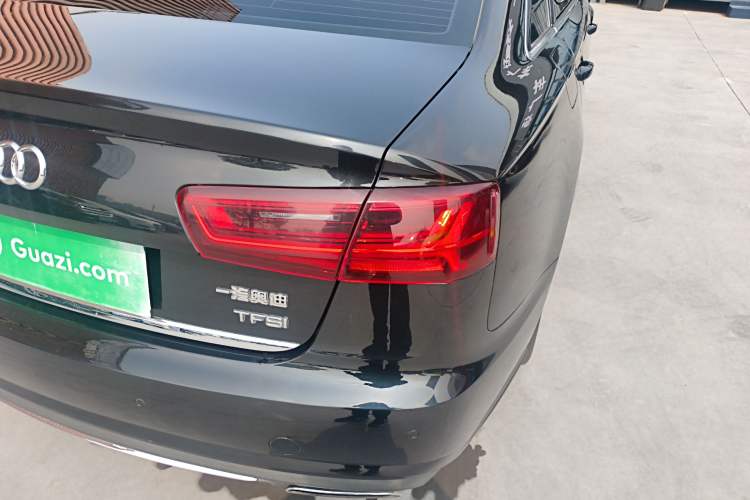 Used Audi A6L 2018 30th Anniversary Edition TFSI Trendy Model Right Rear Taillight