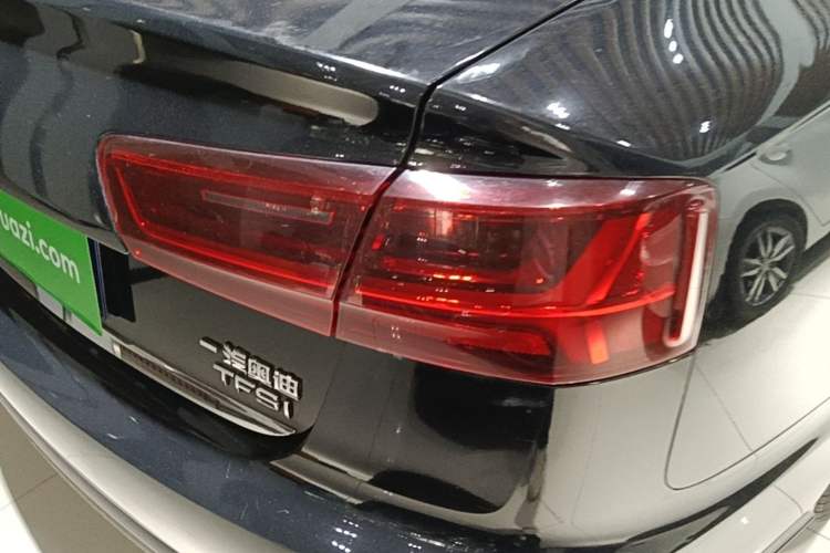 Used Audi A6L 2018 30th Anniversary Edition TFSI Trendy Model Right Rear Taillight