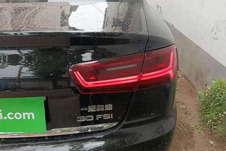 Used Audi A6L 2018 30th Anniversary Edition 30 FSI Style Model Right Rear Taillight