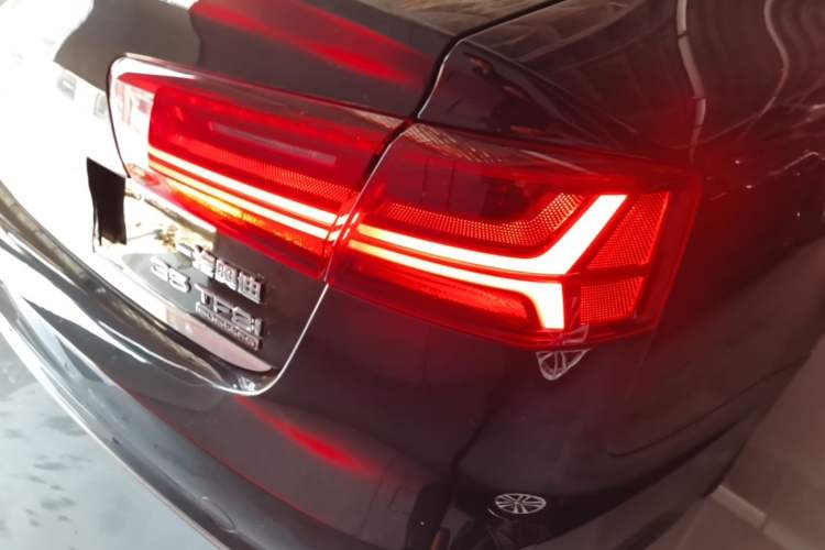 Used Audi A6L 2018 35 TFSI Collector's Edition Right Rear Taillight