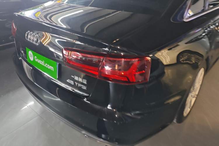 Used Audi A6L 2018 30th Anniversary Edition TFSI Trendy Model Right Rear Taillight