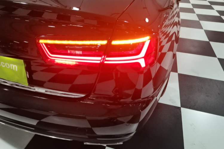 Used Audi A6L 2018 30th Anniversary Edition TFSI Trendy Model Right Rear Taillight