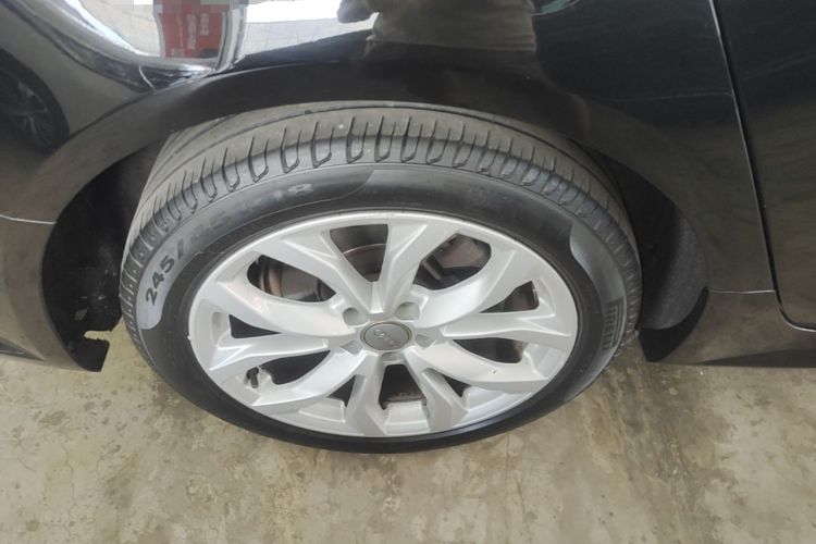Used Audi A6L 2018 30th Anniversary Edition 35 TFSI Fashion Model Right Rear Wheel Hub