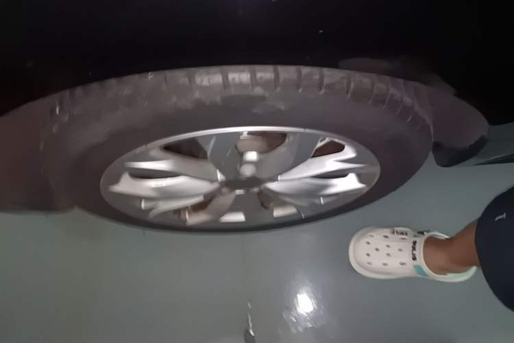 Used Audi A6L 2018 30th Anniversary Edition 35 TFSI Fashion Model Right Rear Wheel Hub