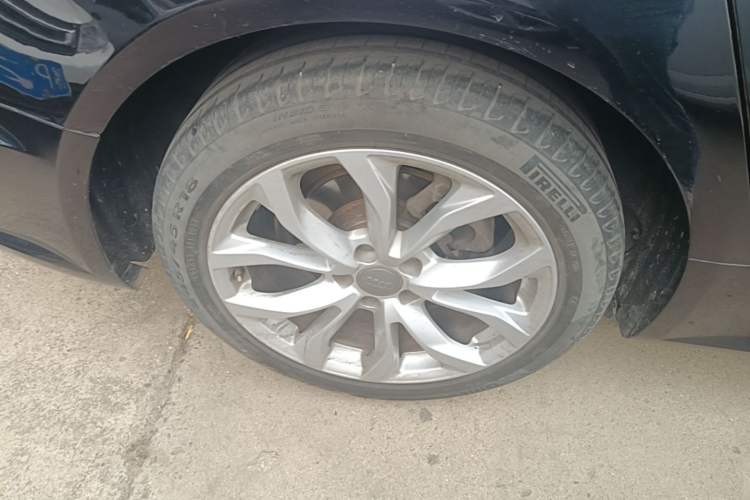 Used Audi A6L 2018 35 TFSI Collector's Edition Right Rear Wheel Hub
