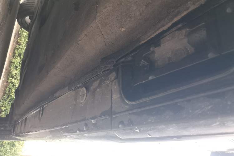 Used Audi A6L 2018 30th Anniversary Edition 35 TFSI Fashion Model Right Side Sill