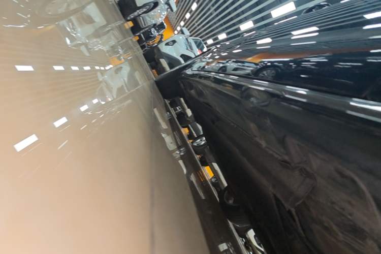 Used Audi A6L 2018 35 TFSI Collector's Edition Right Side Sill