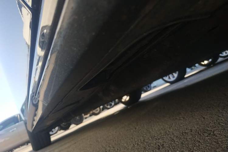 Used Audi A6L 2018 30th Anniversary Edition 35 TFSI Fashion Model Right Side Sill