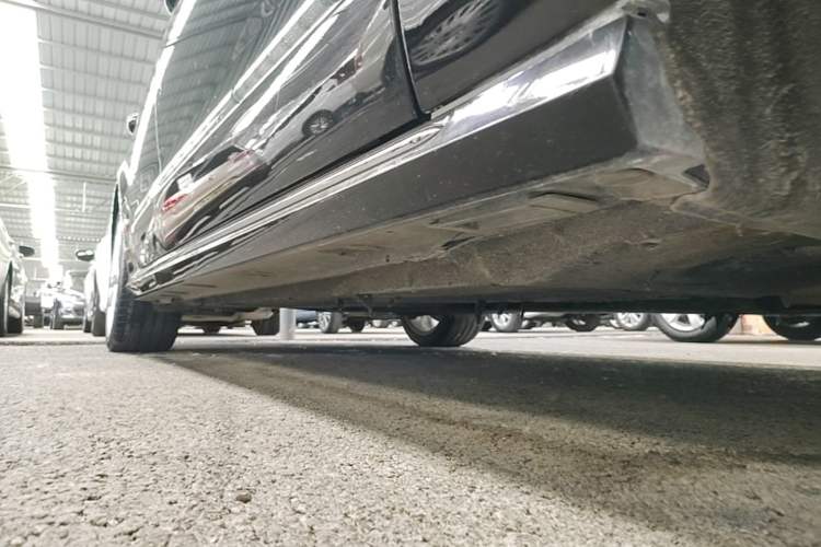 Used Audi A6L 2018 30th Anniversary Edition 35 TFSI Fashion Model Right Side Sill