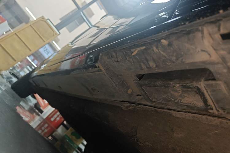 Used Audi A6L 2018 30th Anniversary Edition 35 TFSI Fashion Model Right Side Sill