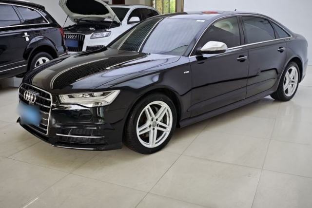 Audi A6L 2018 30th Anniversary Edition 30 FSI Style Model de segunda mano