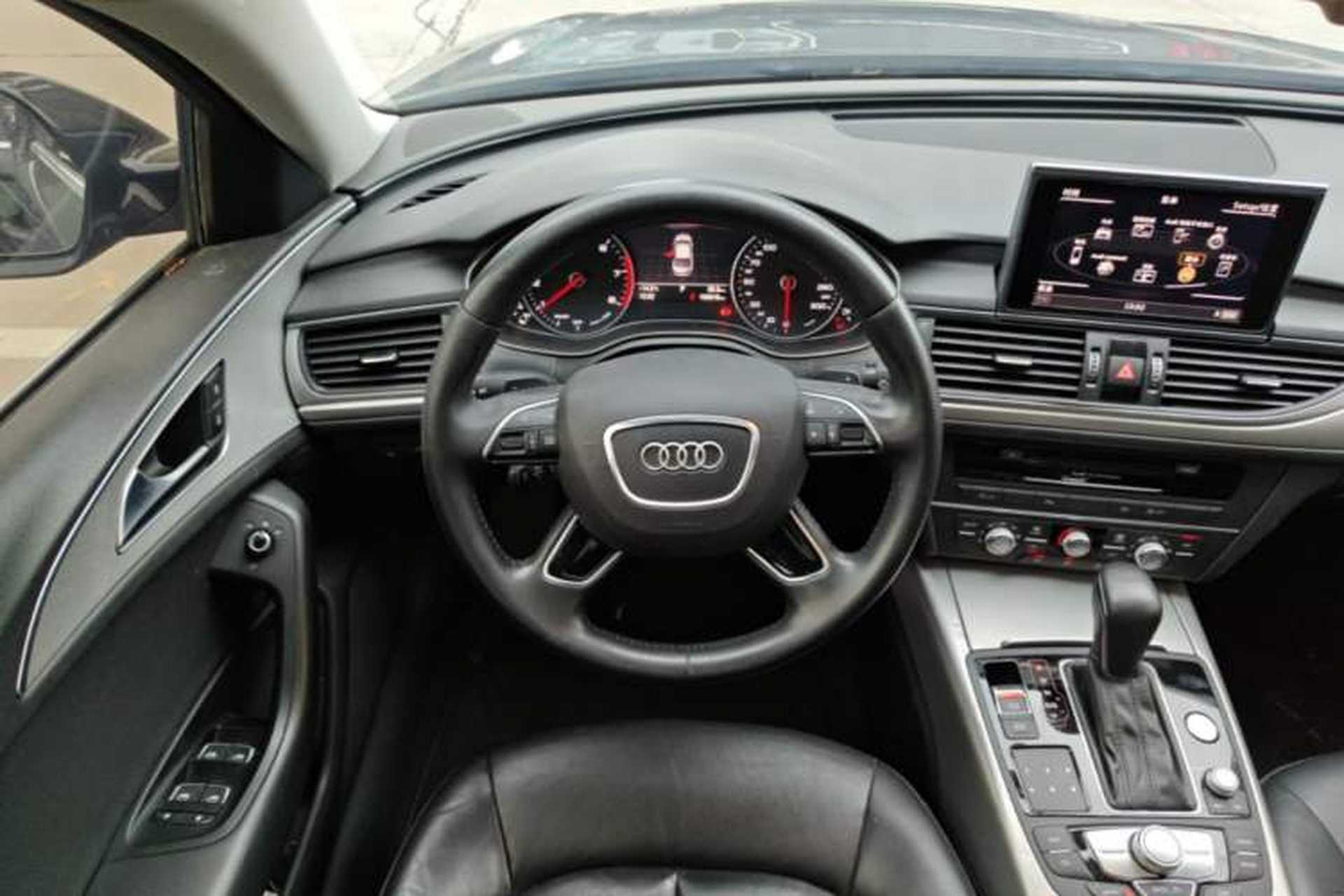 Used Audi A6L 2018 30th Anniversary Edition TFSI Trendy Model Steering Wheel