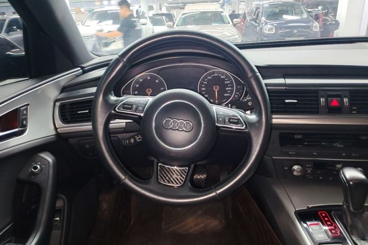 Used Audi A6L 2018 30th Anniversary Edition 35 TFSI Sport Edition Steering Wheel