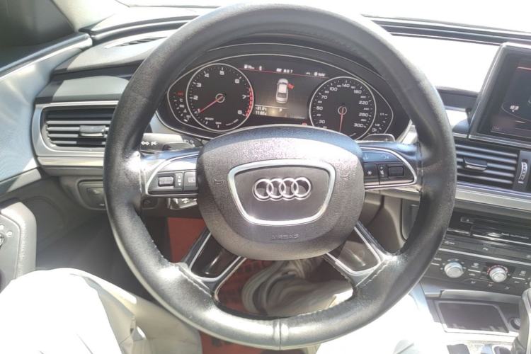 Used Audi A6L 2018 30th Anniversary Edition TFSI Trendy Model Steering Wheel