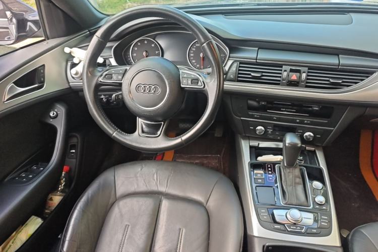 Used Audi A6L 2018 30th Anniversary Edition 45 TFSI quattro Sport model Steering Wheel