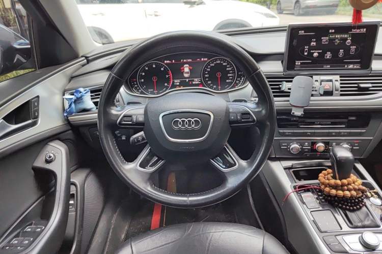 Used Audi A6L 2018 30th Anniversary Edition TFSI Trendy Model Steering Wheel