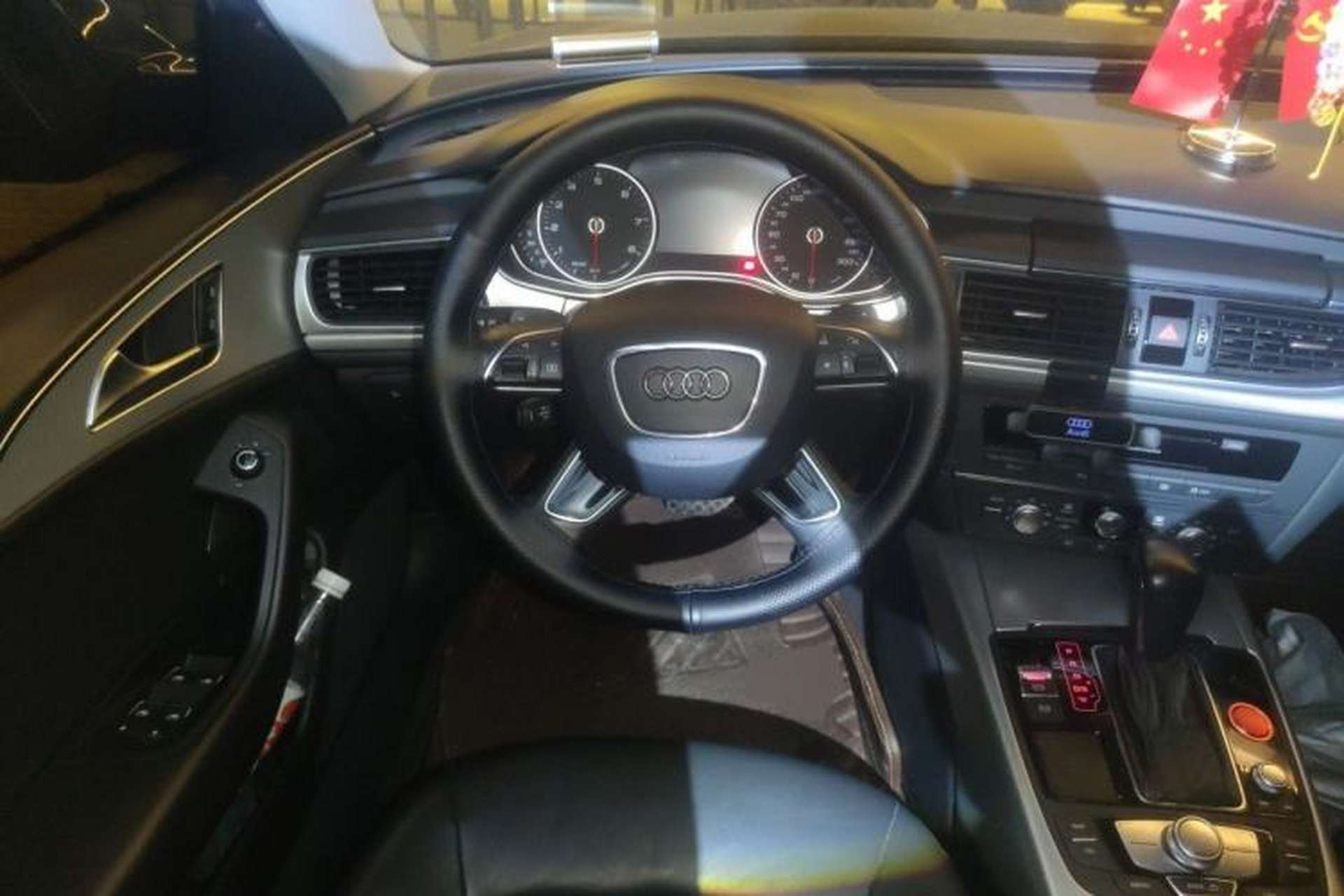 Used Audi A6L 2018 30th Anniversary Edition 35 TFSI Fashion Model Steering Wheel