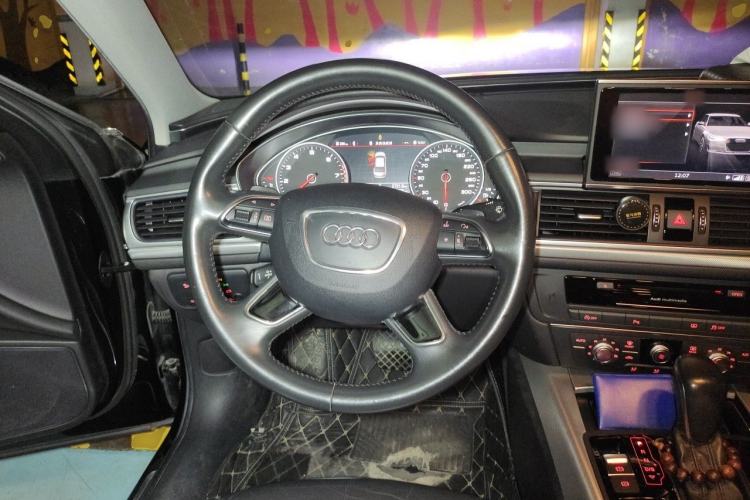 Used Audi A6L 2018 30th Anniversary Edition TFSI Trendy Model Steering Wheel