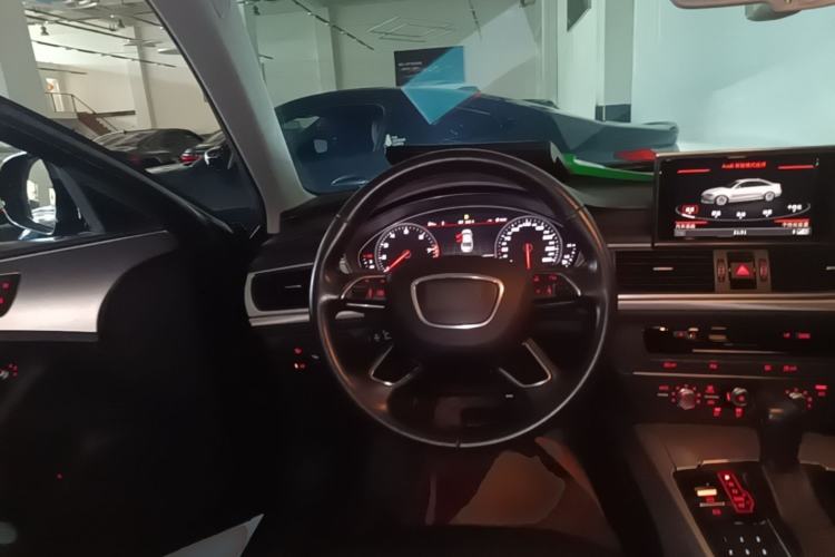 Used Audi A6L 2018 30th Anniversary Edition 35 TFSI Fashion Model Steering Wheel