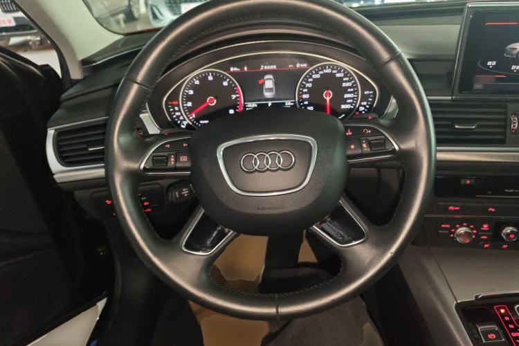 Used Audi A6L 2018 30th Anniversary Edition TFSI Trendy Model Steering Wheel