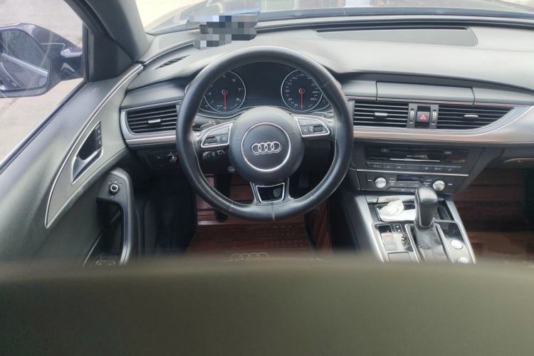 Used Audi A6L 2018 30th Anniversary Edition 45 TFSI quattro Sport model Steering Wheel