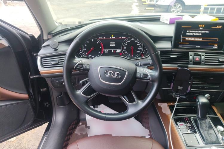 Used Audi A6L 2018 30th Anniversary Edition 30 FSI Style Model Steering Wheel