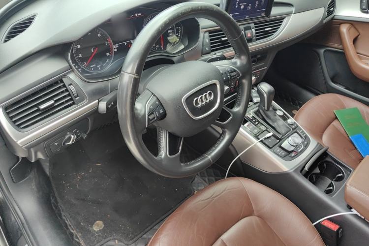 Used Audi A6L 2018 30th Anniversary Edition 35 TFSI Fashion Model Steering Wheel