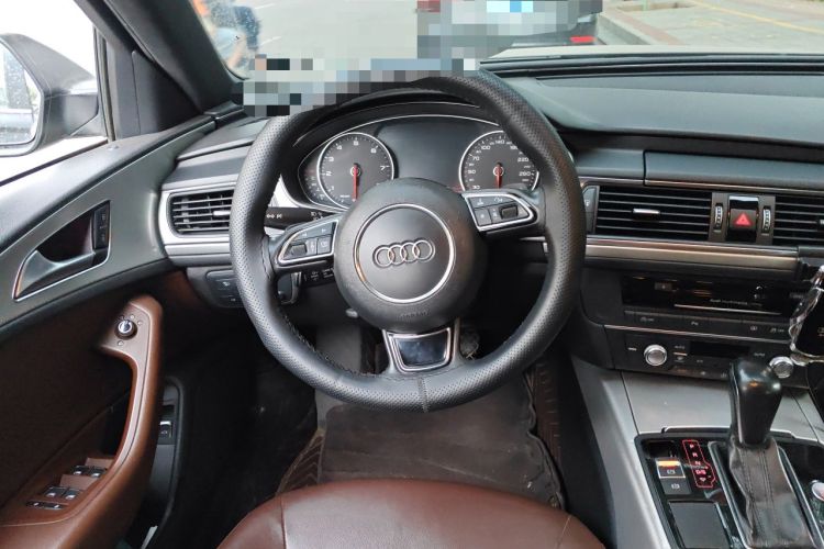 Used Audi A6L 2018 30th Anniversary Edition 45 TFSI quattro Sport model Steering Wheel