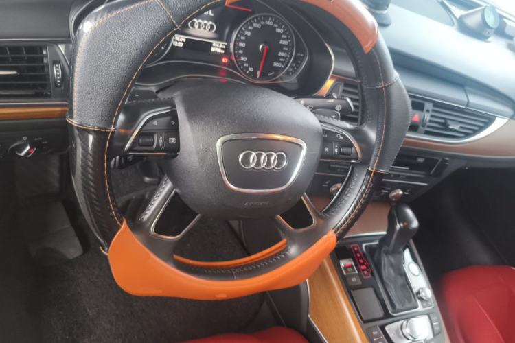 Used Audi A6L 2018 30th Anniversary Edition 30 FSI Style Model Steering Wheel
