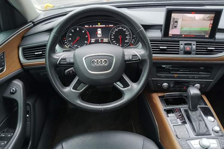 Used Audi A6L 2018 30th Anniversary Edition 30 FSI Style Model Steering Wheel