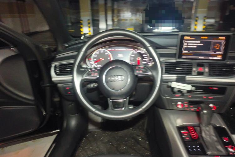 Used Audi A6L 2018 30th Anniversary Edition 45 TFSI quattro Sport model Steering Wheel