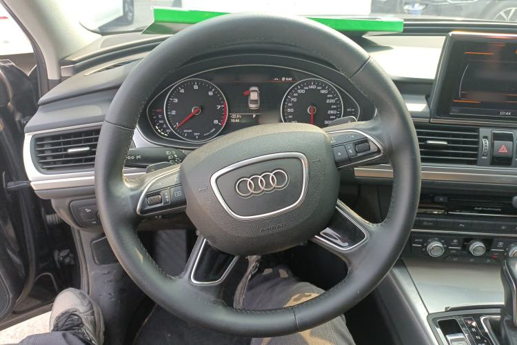 Used Audi A6L 2018 30th Anniversary Edition 35 TFSI Fashion Model Steering Wheel