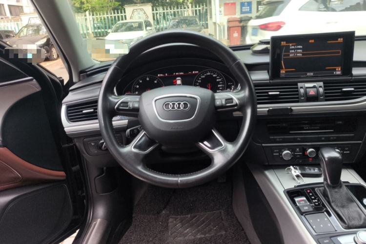 Used Audi A6L 2018 30th Anniversary Edition 35 TFSI Fashion Model
