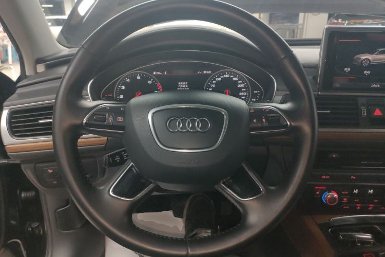 Used Audi A6L 2018 30th Anniversary Edition 30 FSI Style Model Steering Wheel