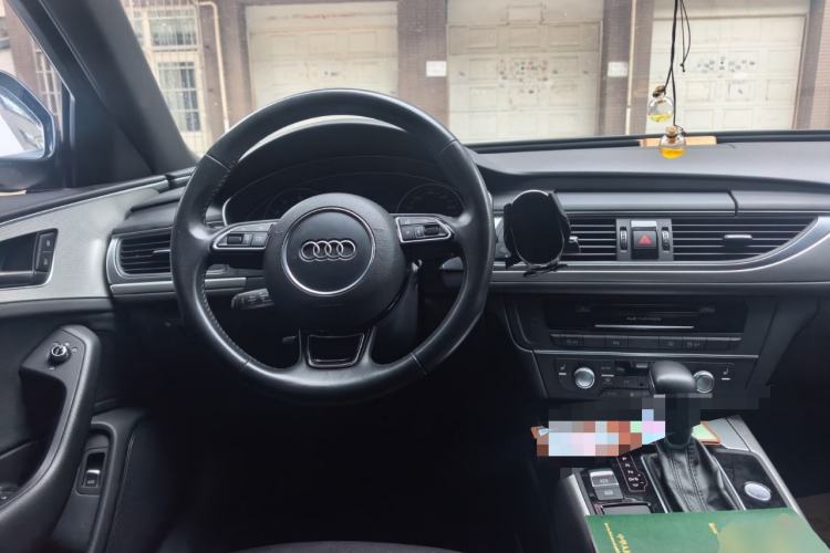Used Audi A6L 2018 30th Anniversary Edition 45 TFSI quattro Sport model Steering Wheel