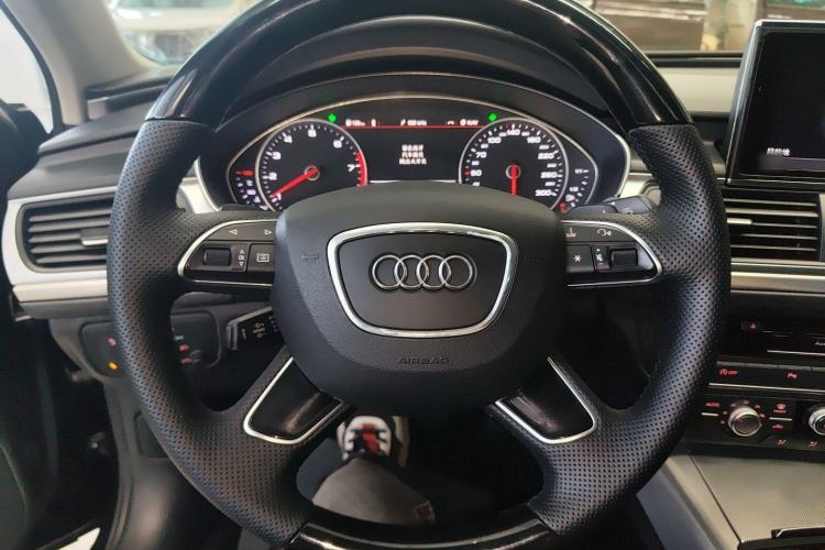 Used Audi A6L 2018 30th Anniversary Edition TFSI Trendy Model Steering Wheel